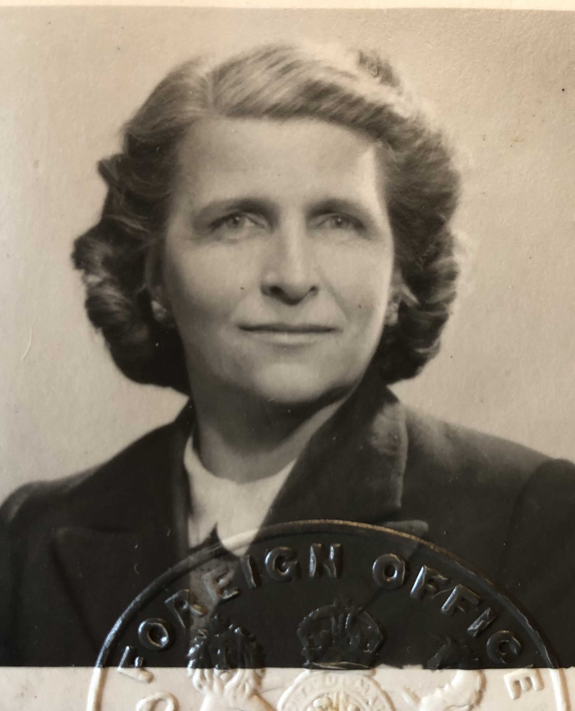 Photo of photos/Elsie Cecilia Skinner c1948 portrait